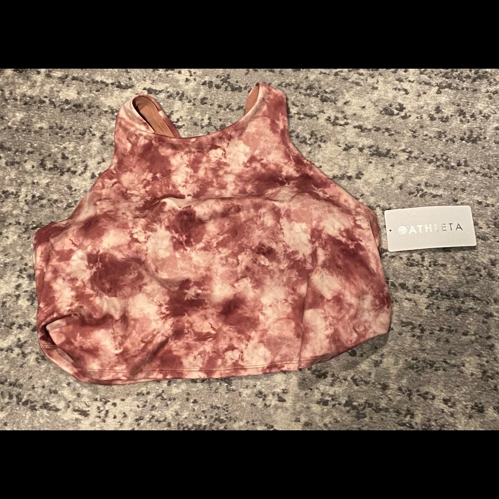 Athleta Conscious Crop top